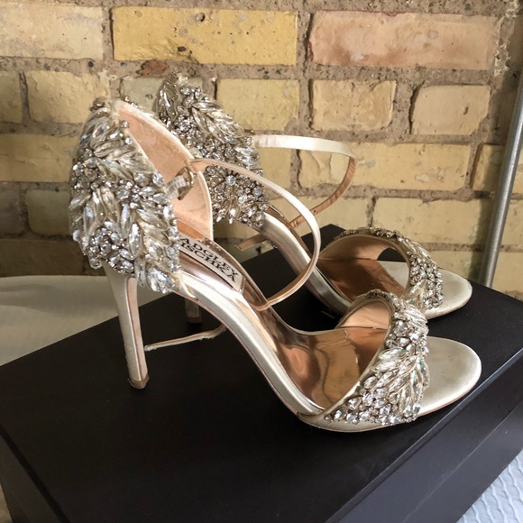 poshmark wedding shoes